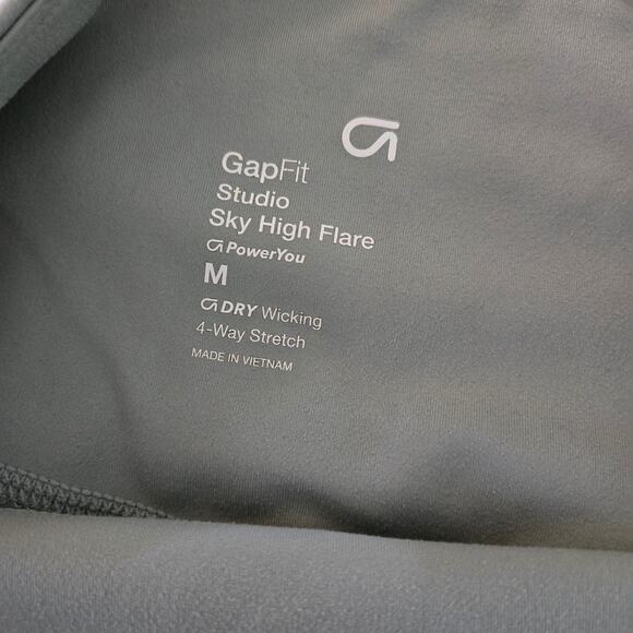 Gap Sage Green Studio Sky High Flare Leggings Pants Size M - Picture 8 of 11